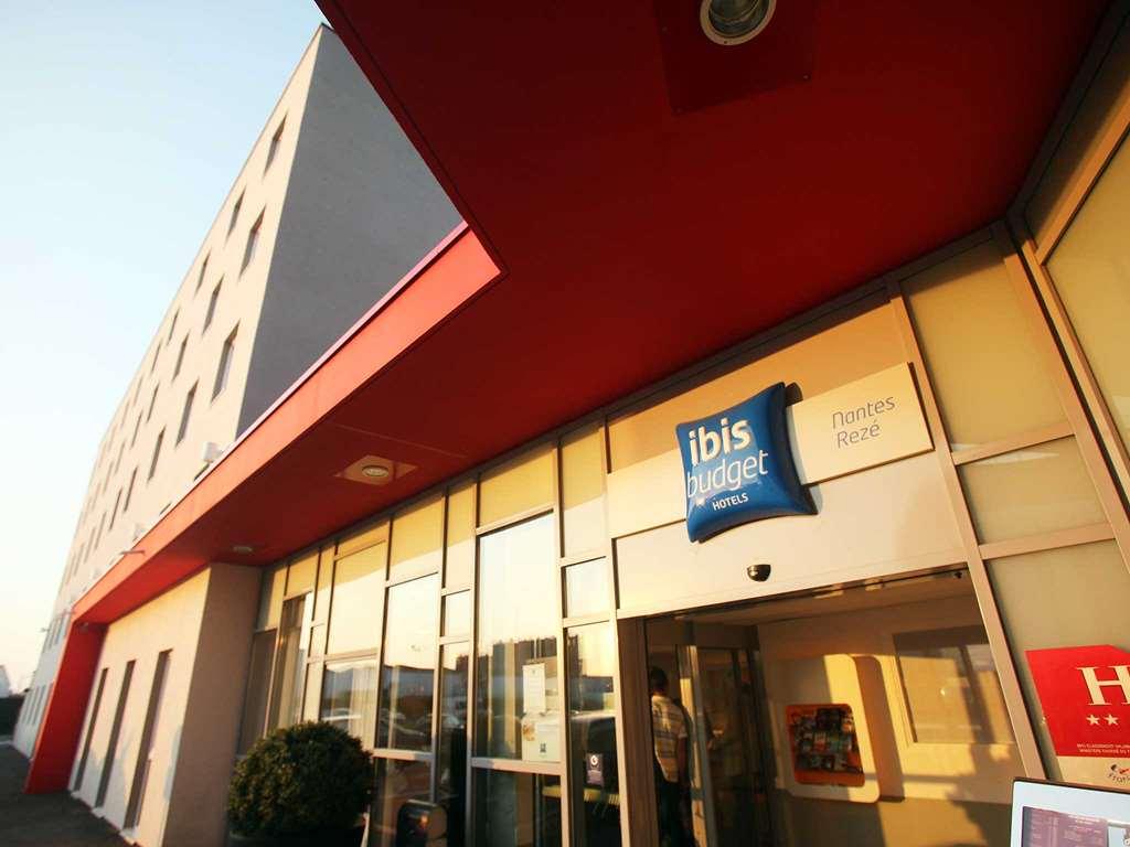 Ibis Budget Nantes Reze Aeroport Hotel Exterior foto